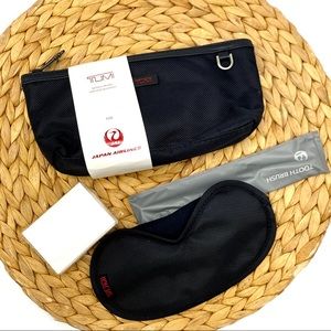 TUMI BLACK TRAVEL TOILETRY ZIP BAG POUCH